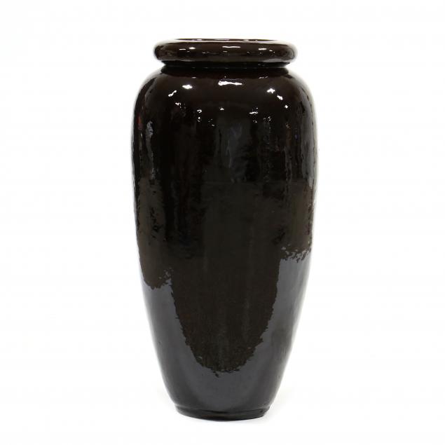 LARGE CONTEMPORARY POTTERY FLOOR VASE