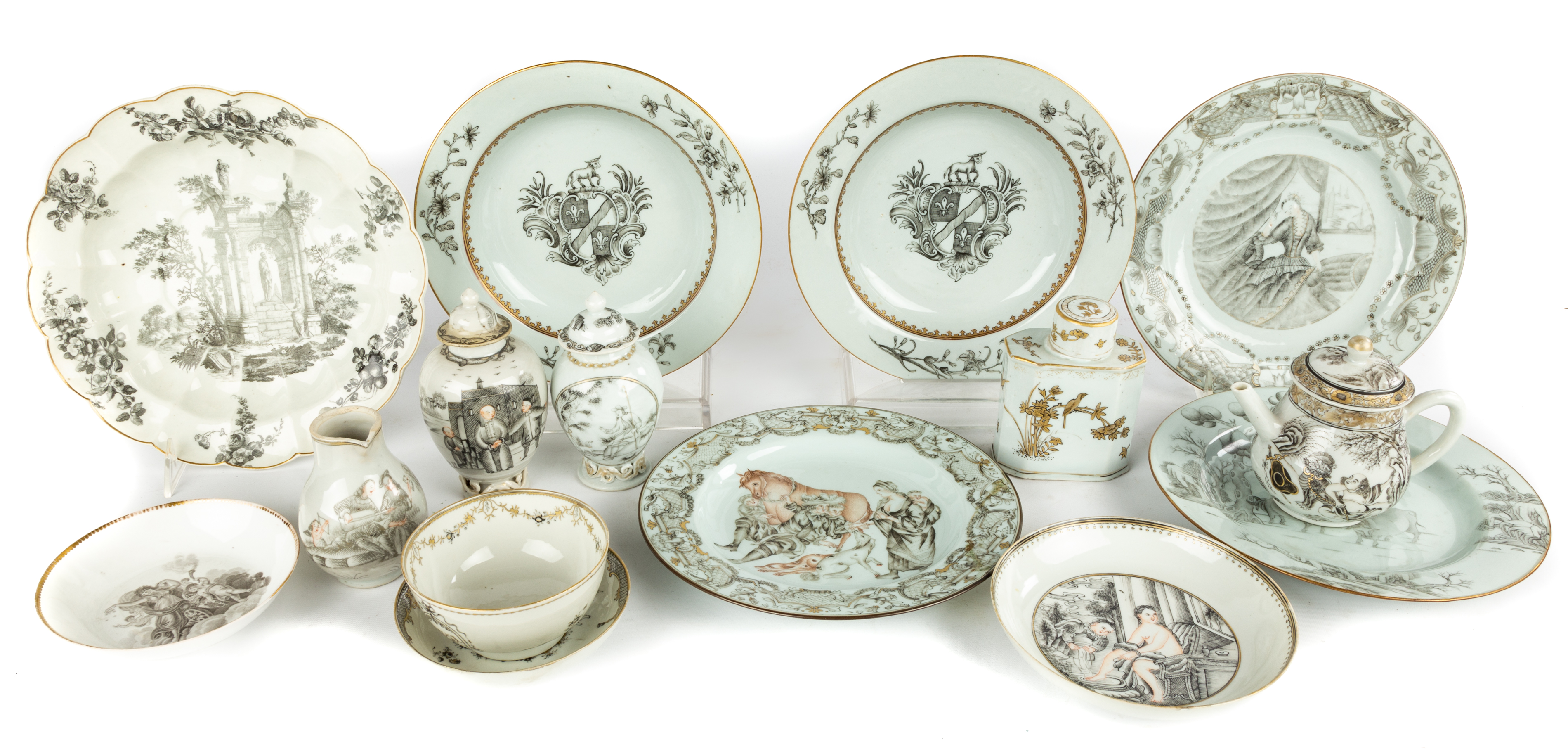 GROUP OF CHINESE EXPORT PORCELAIN