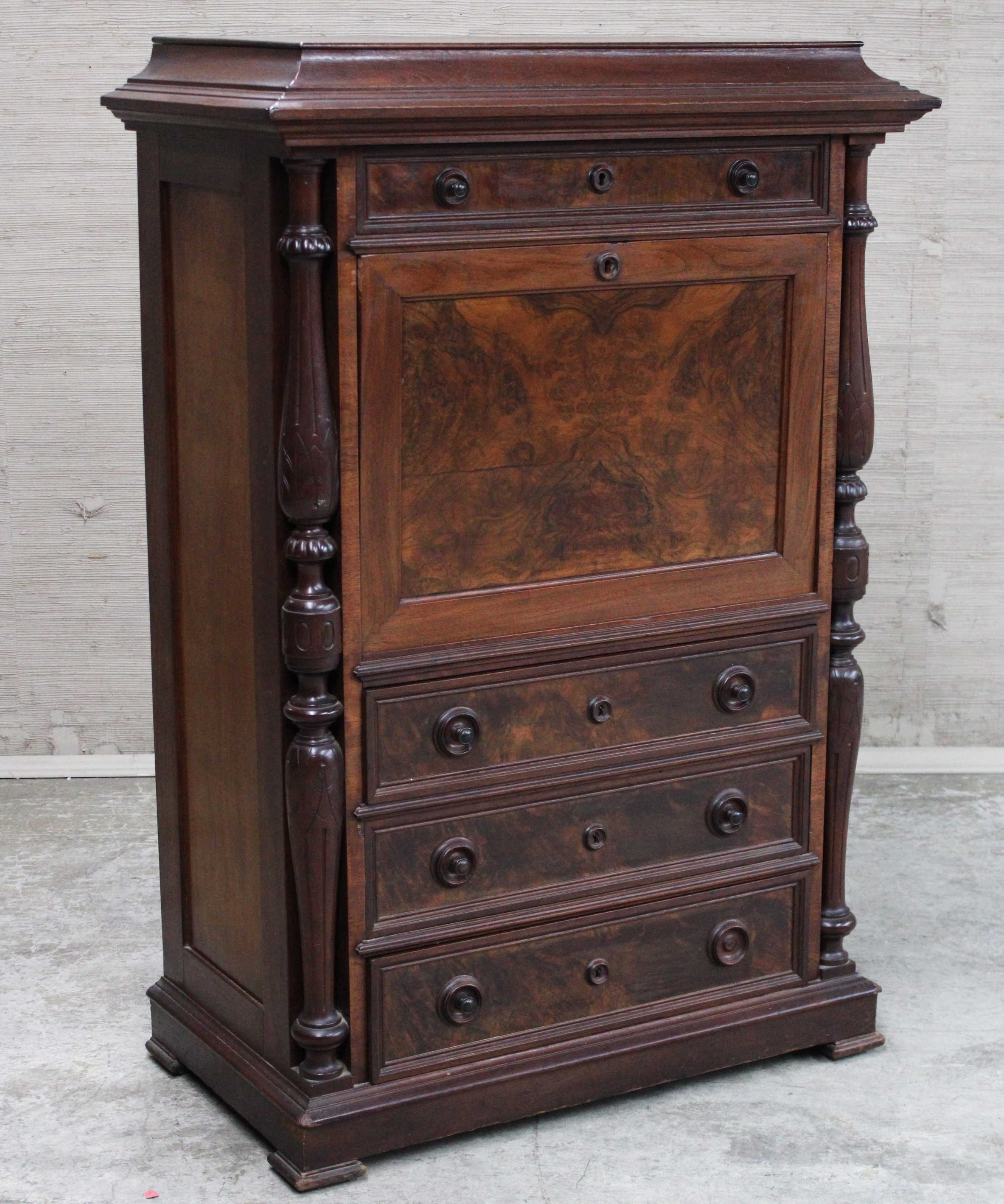 AMERICAN EASTLAKE BURL WALNUT SECRETAIRE 2c8951