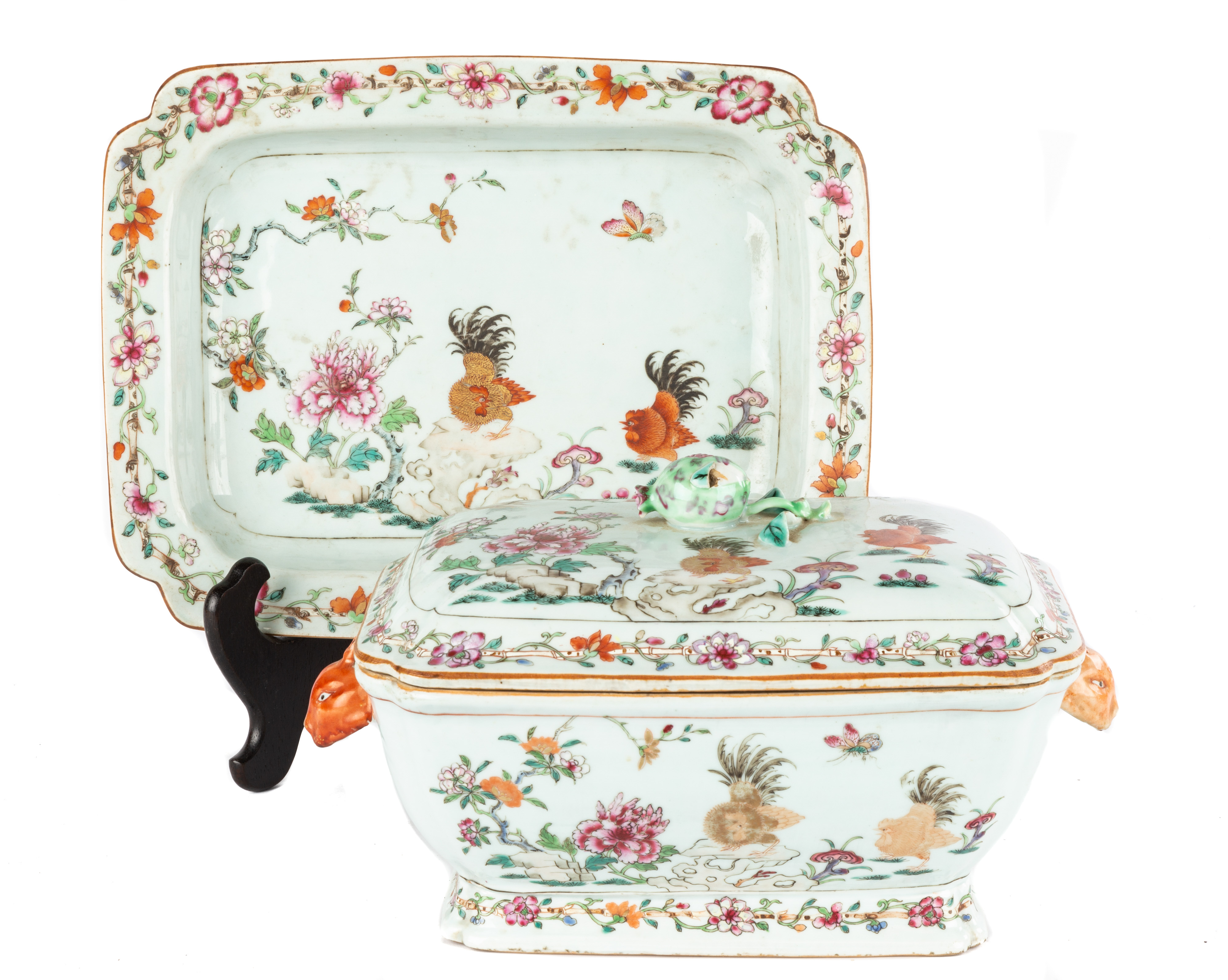 CHINESE EXPORT FAMILLE ROSE TUREEN &