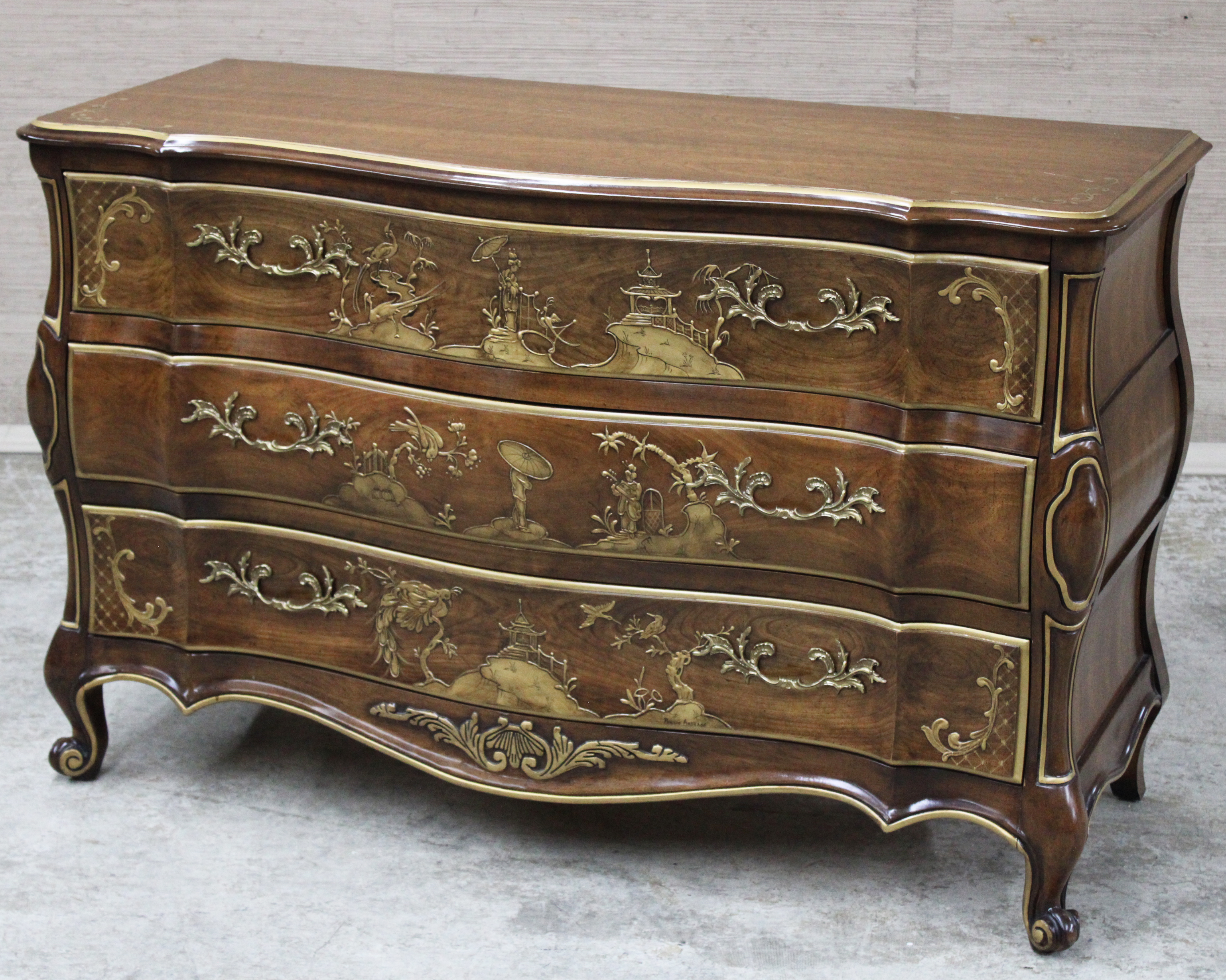 LOUIS XV STYLE COMMODE Louis XV 2c89a0