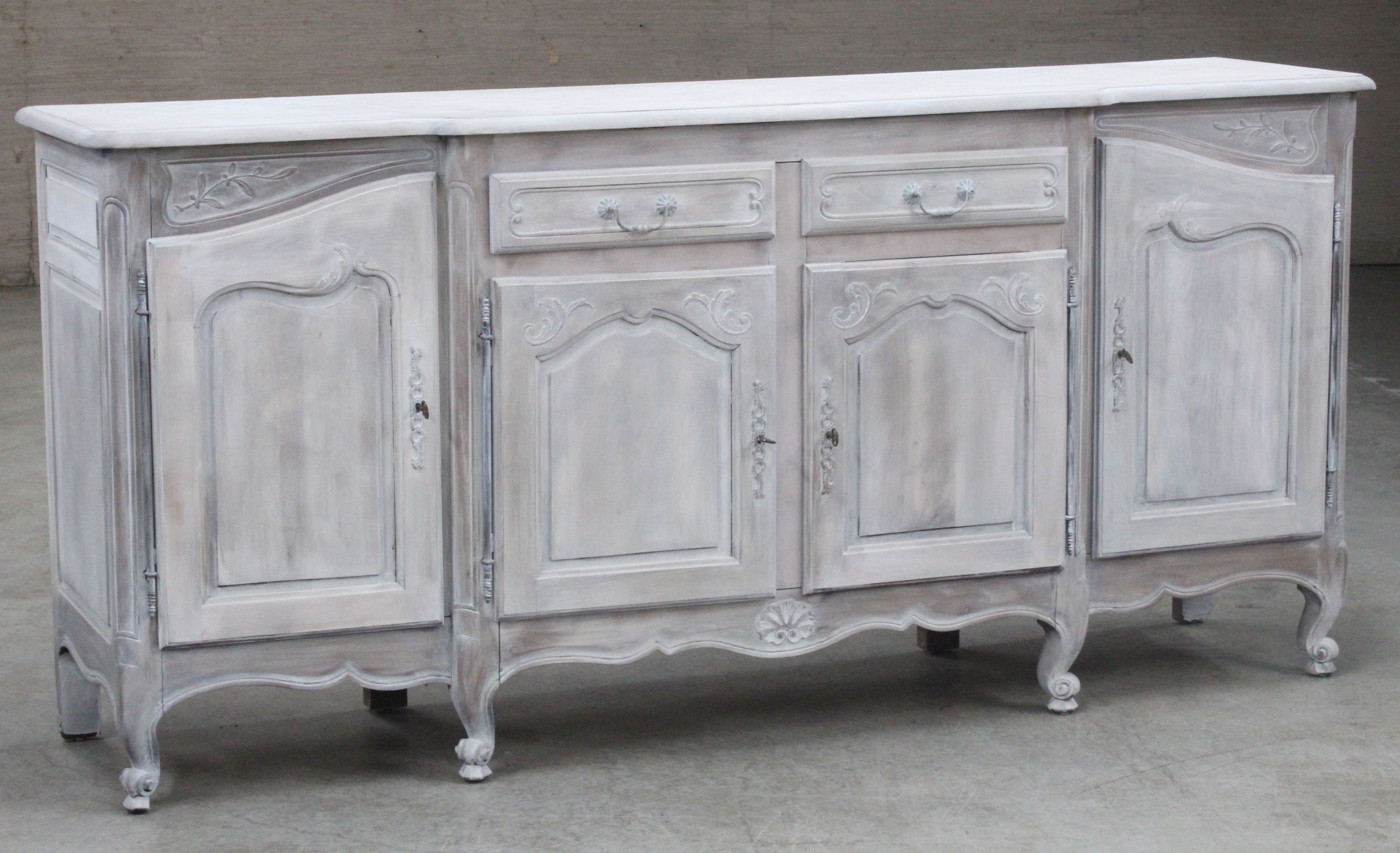 LOUIS XV STYLE BLEACHED AND WHITE