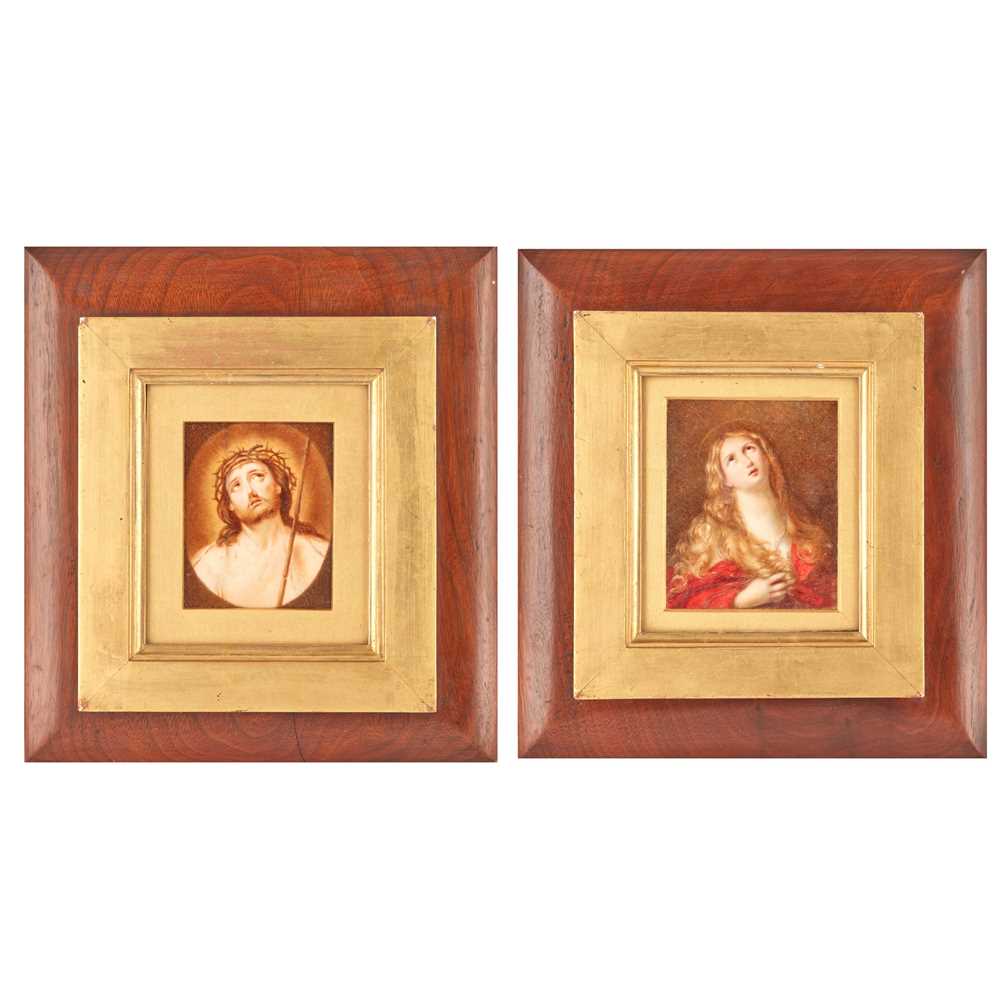 Y PAIR OF FRENCH MINIATURE PAINTINGS,