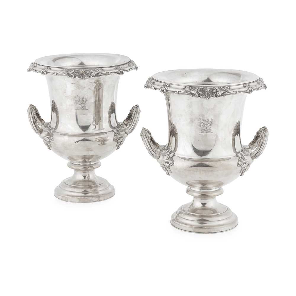 PAIR OF GEORGIAN STYLE SILVER PLATED 2ca811