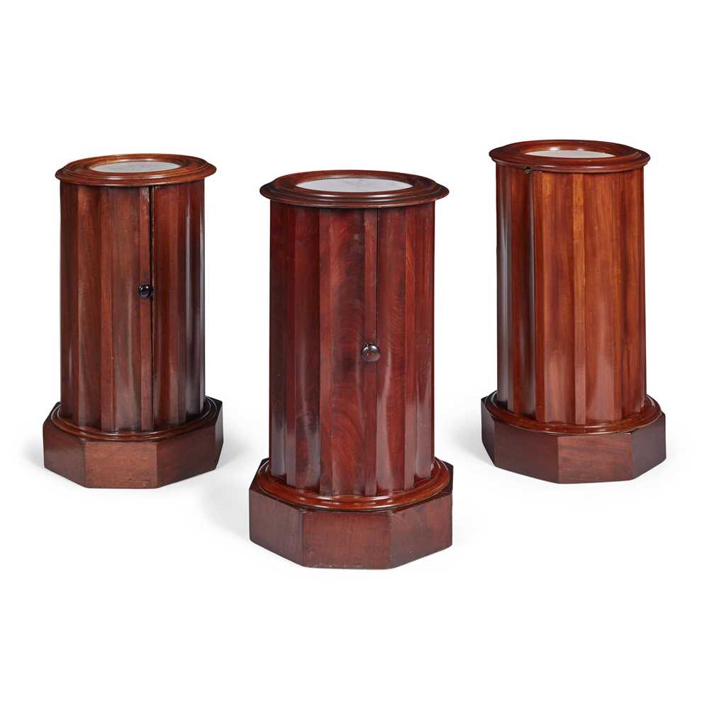 THREE VICTORIAN MAHOGANY POT CUPBOARDS LATE 2ca8e6