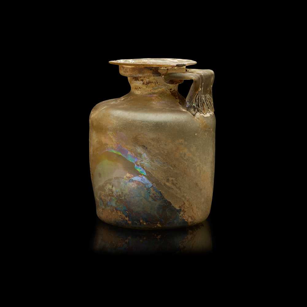 ROMAN GLASS ONE HANDED BOTTLE EUROPE 2ca93c