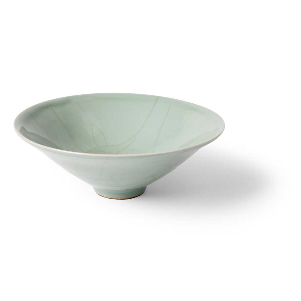 LONGQUAN CELADON-GLAZED TEA BOWL
SOUTHERN