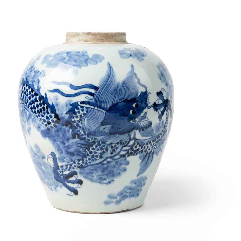 BLUE AND WHITE DRAGON JAR LATE 2cabd1