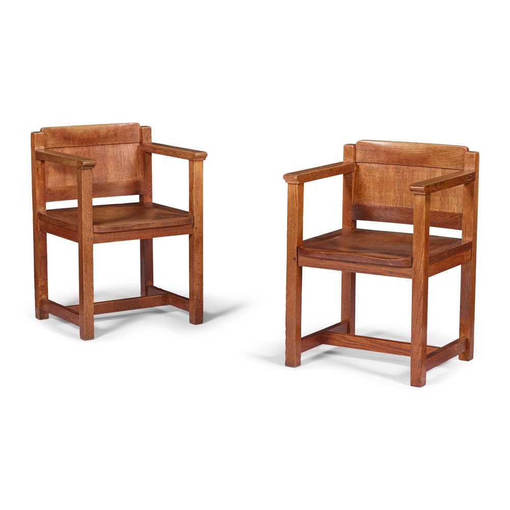 ENGLISH PAIR OF ARTS CRAFTS ARMCHAIRS  2cb32d