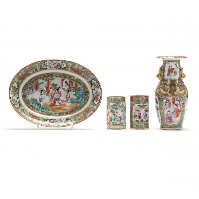 A GROUP OF ROSE MEDALLION PORCELAIN 2c921e