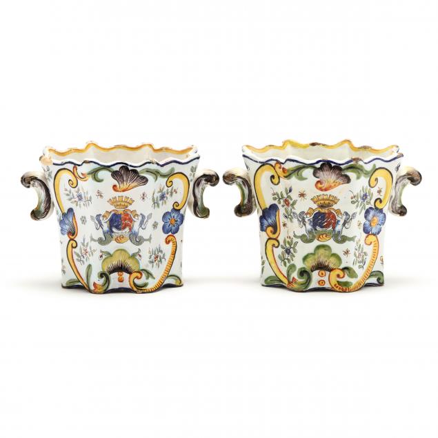 PAIR OF ANTIQUE CONTINENTAL FAIENCE 2c930b