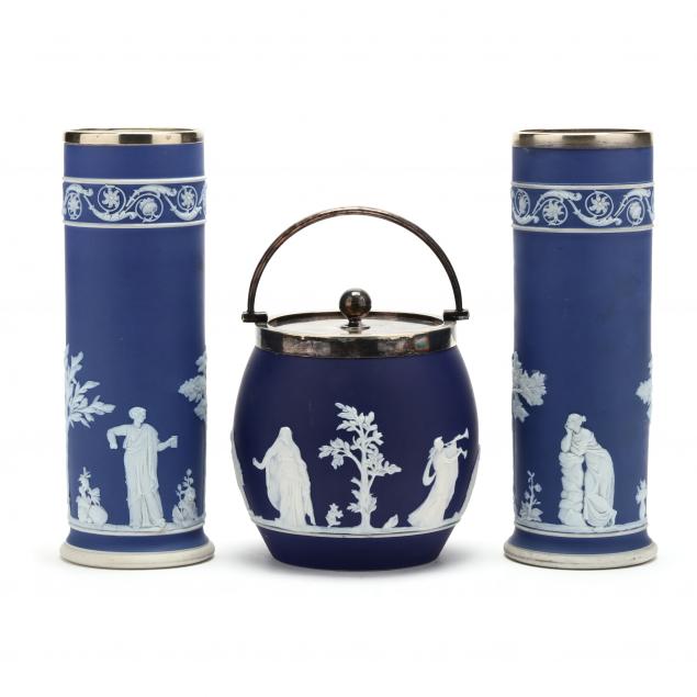 THREE ENGLISH JASPERWARE VESSELS, WEDGWOOD