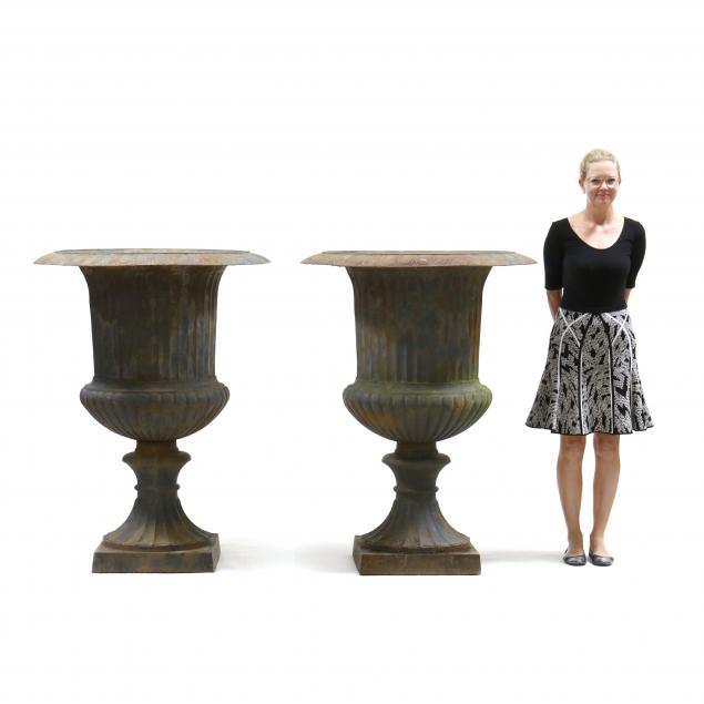 A PAIR OF PALATIAL SIZE CAST IRON 2c9370