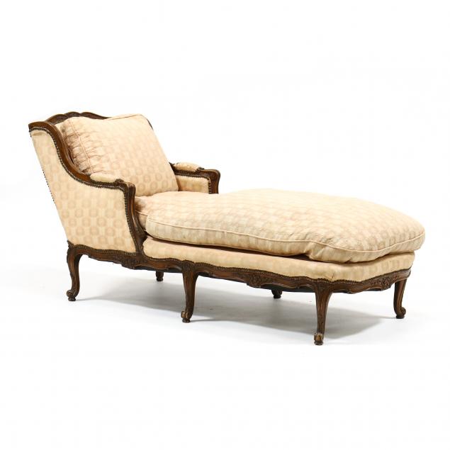 LOUIS XV STYLE CARVED WALNUT CHAISE