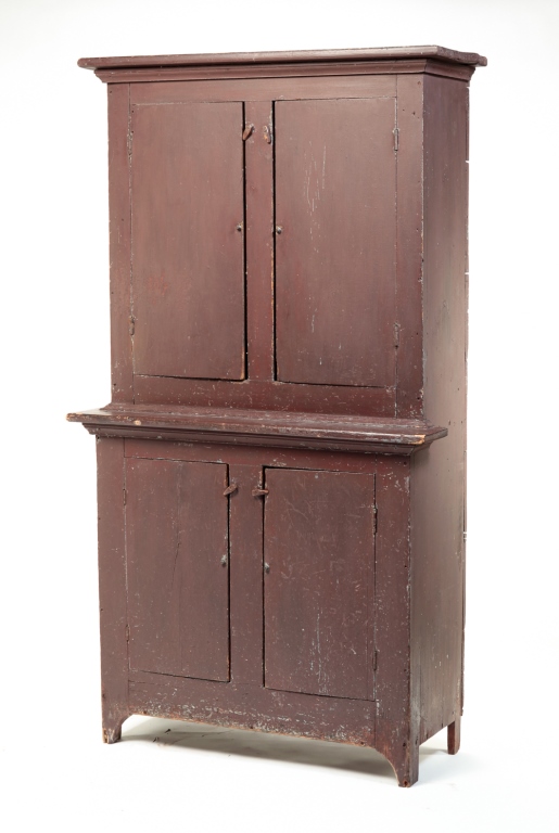 AMERICAN COUNTRY STEPBACK CUPBOARD.