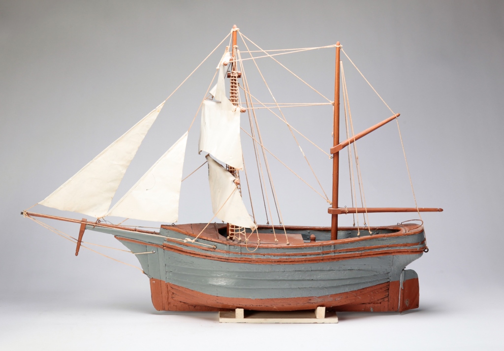 AMERICAN MODEL OF A SAILING SHIP. First