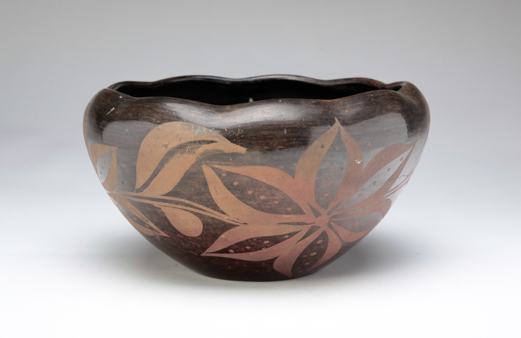 SANTO DOMINGO BLACKWARE POTTERY 2c9d51