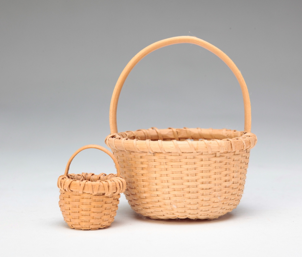 TWO CONTEMPORARY MINIATURE BASKETS.