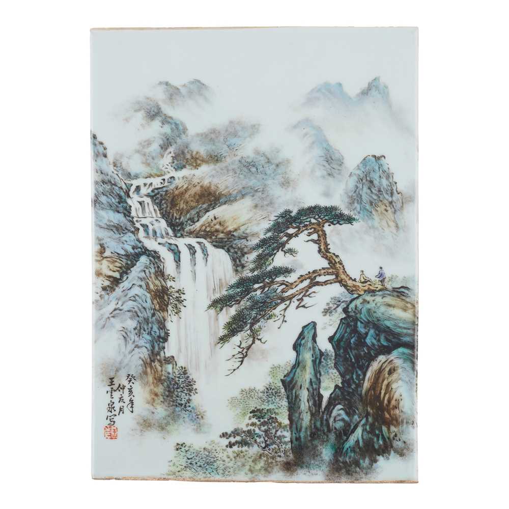 FAMILLE ROSE LANDSCAPE PORCELAIN 2cc659