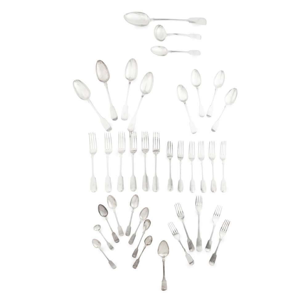 A COLLECTION OF FIDDLE PATTERN FLATWARE