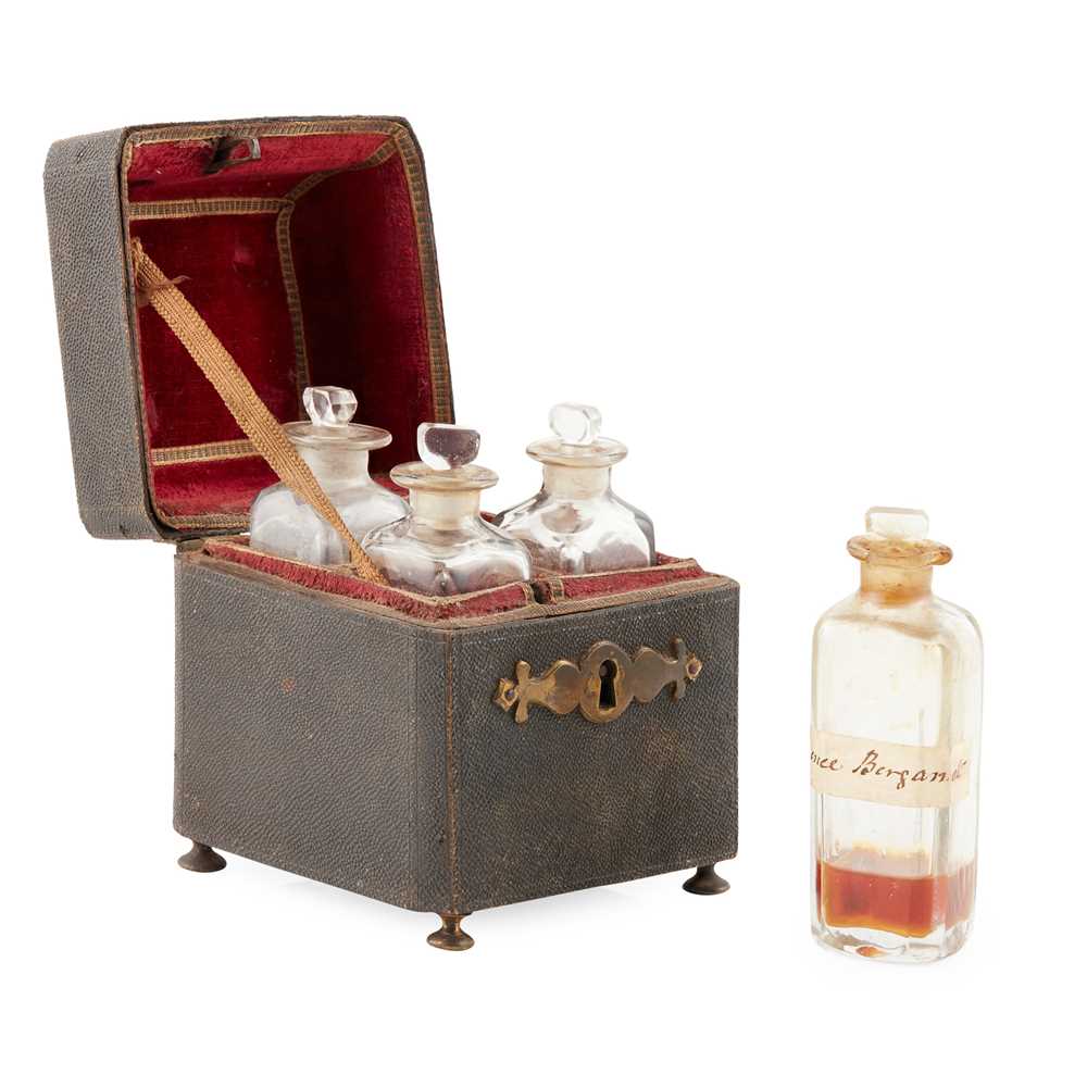 GEORGE II SHAGREEN PERFUME CASE 18TH 2cc89c