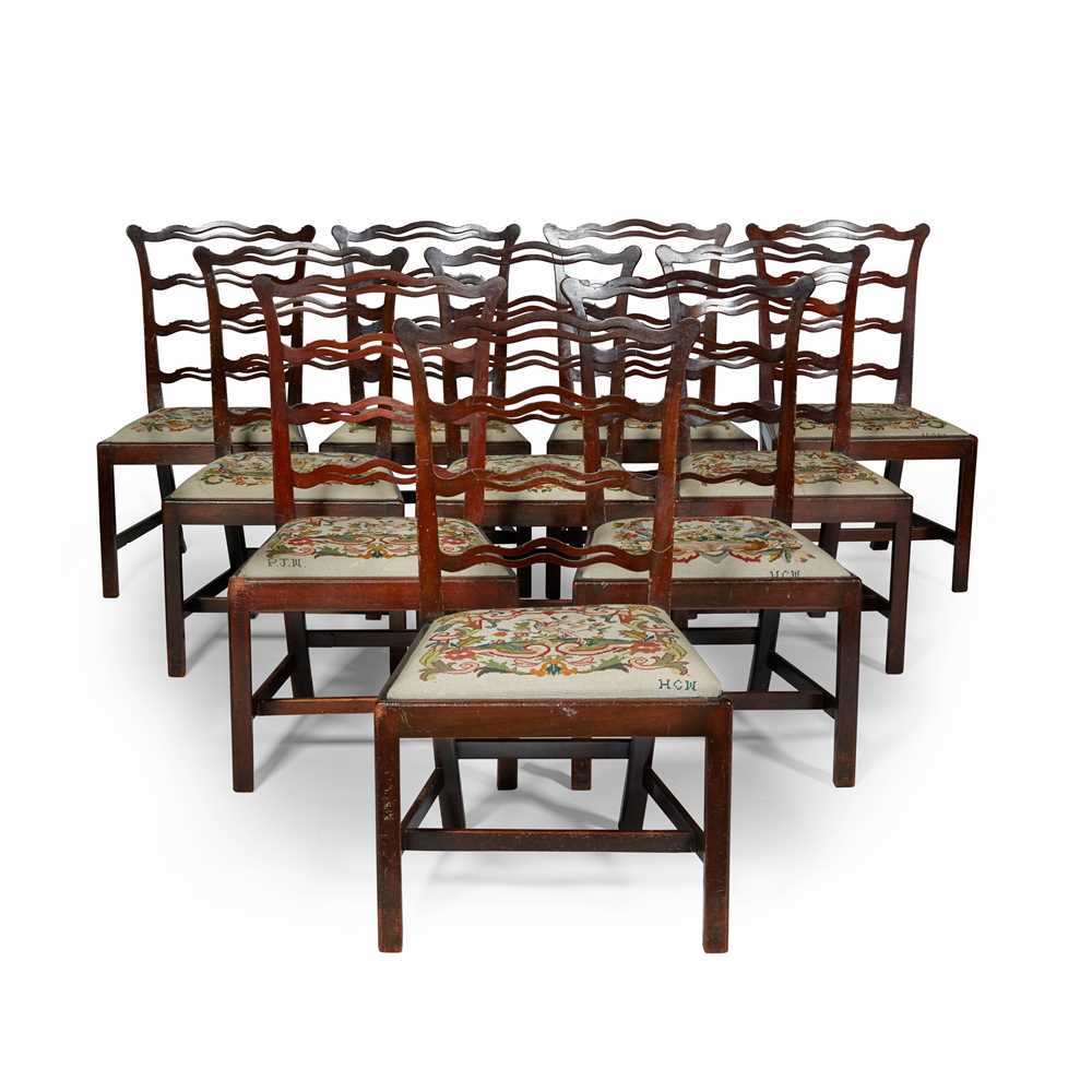 SET OF TEN GEORGIAN STYLE MAHOGANY 2cc8ff