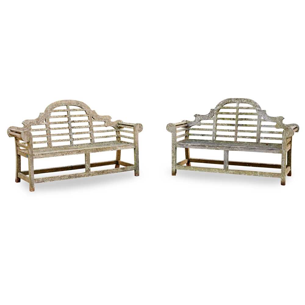 PAIR OF LUTYENS STYLE GARDEN BENCHES OF 2ccaab