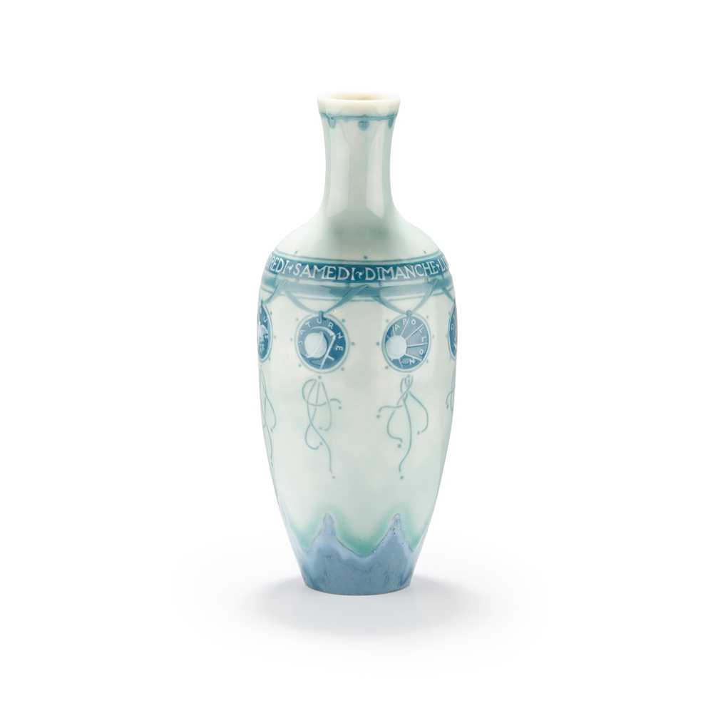 TAXILE MAXIMIN DOAT (1851-1939)
VASE,