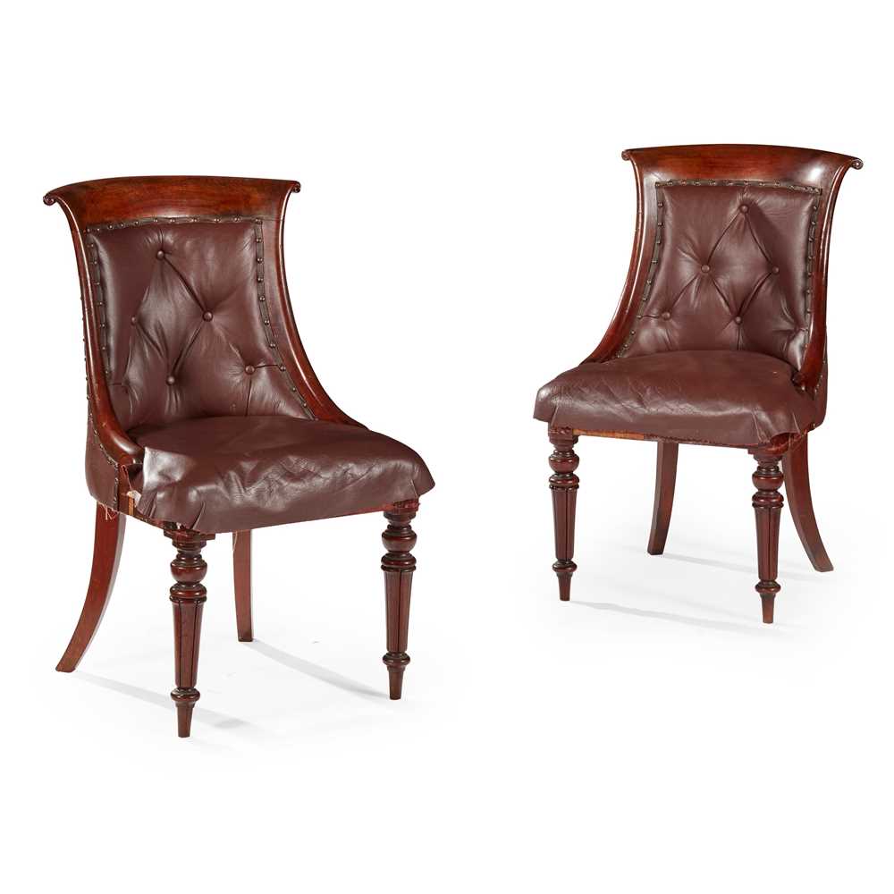 PAIR OF REGENCY MAHOGANY GONDOLA 2cccfd