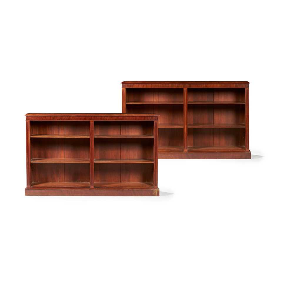 PAIR OF REGENCY STYLE MAHOGANY