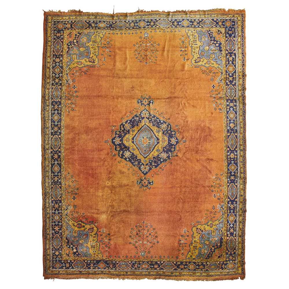 LARGE USHAK CARPET WEST ANATOLIA  2ccdf7