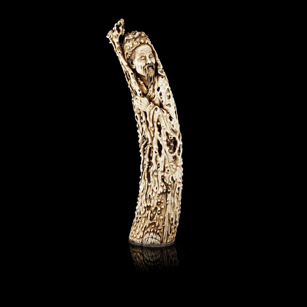 Y LARGE IVORY CARVING OF A MALE