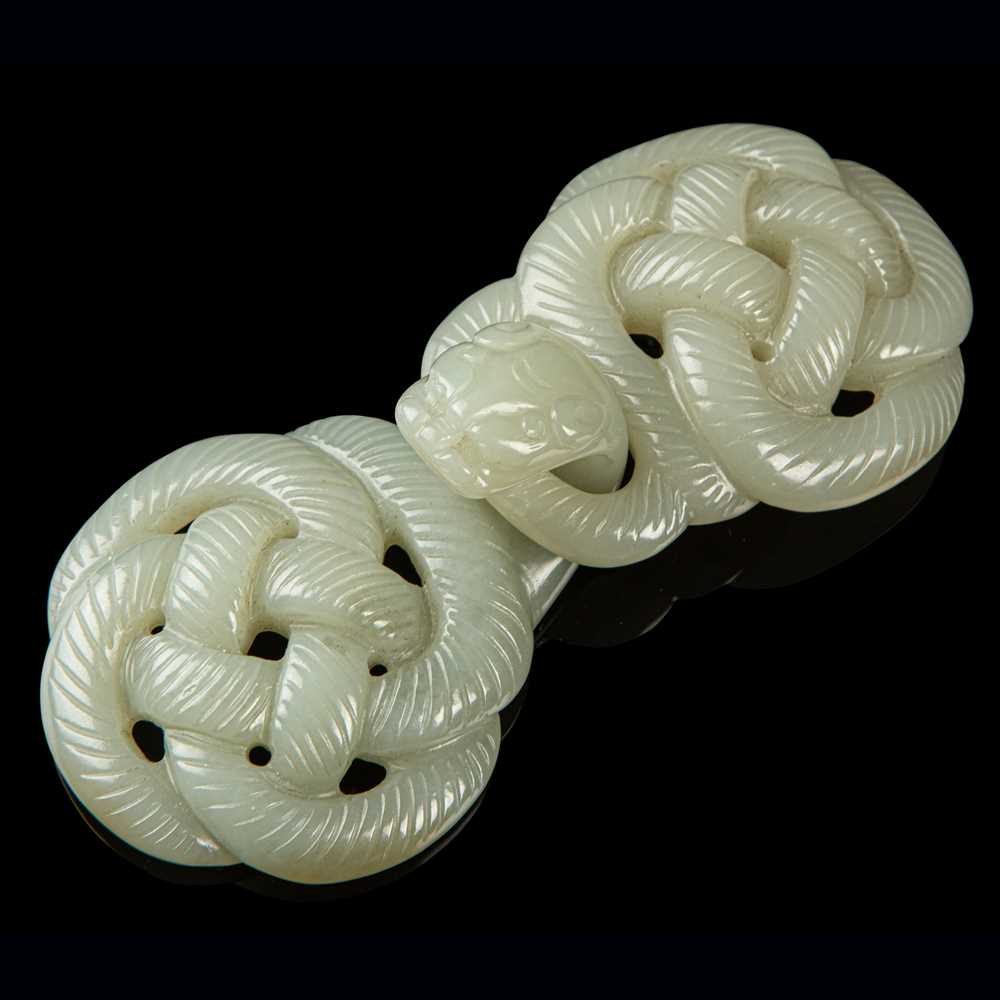 SET OF CELADON JADE DRAGON BELT 2cce4b