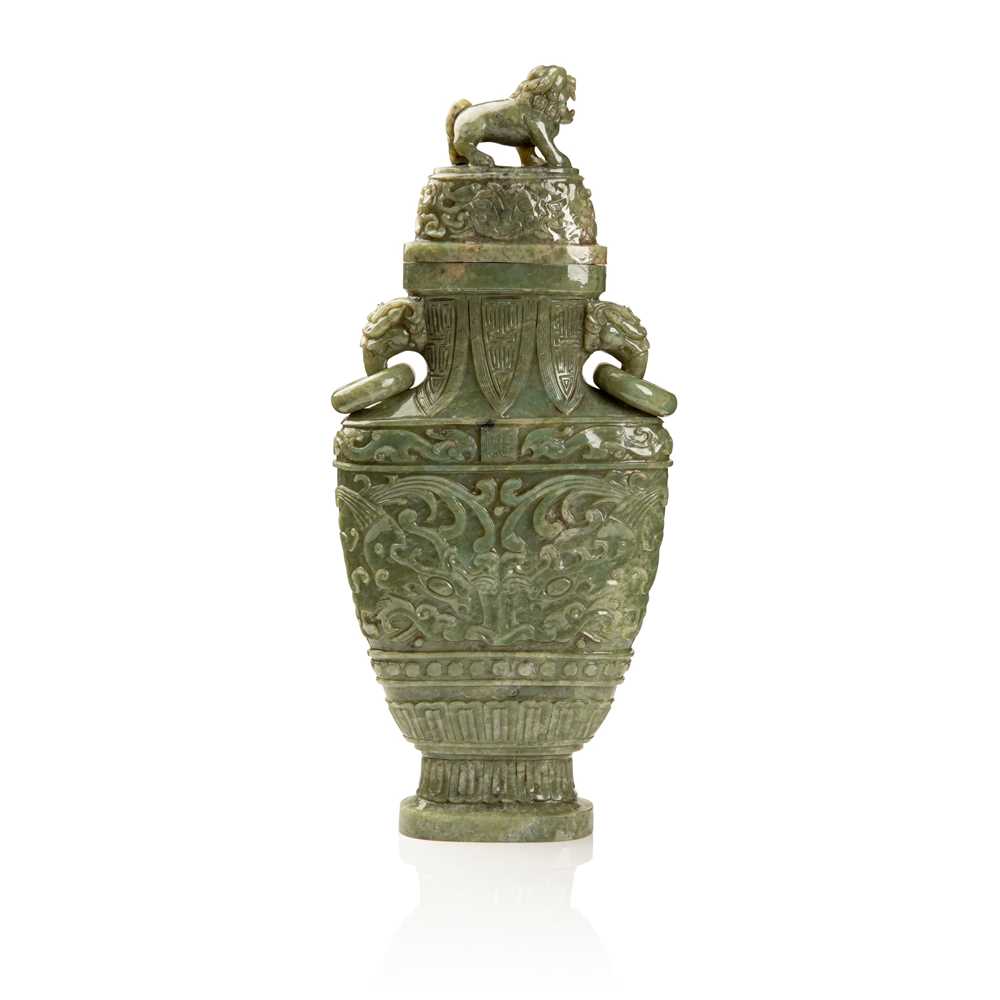 LARGE SPINACH JADE LIDDED VASE QIANLONG 2cce57