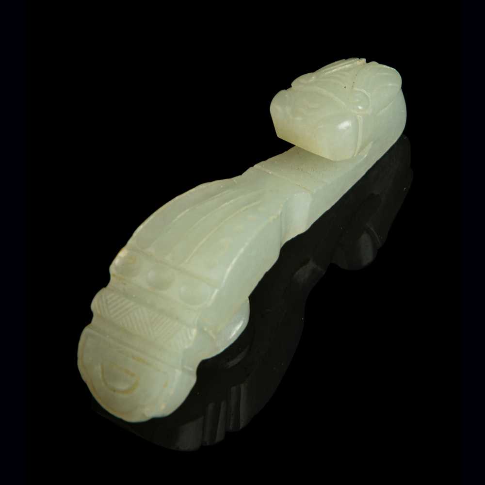 SMALL PALE CELADON JADE QIN BELT 2cce5e