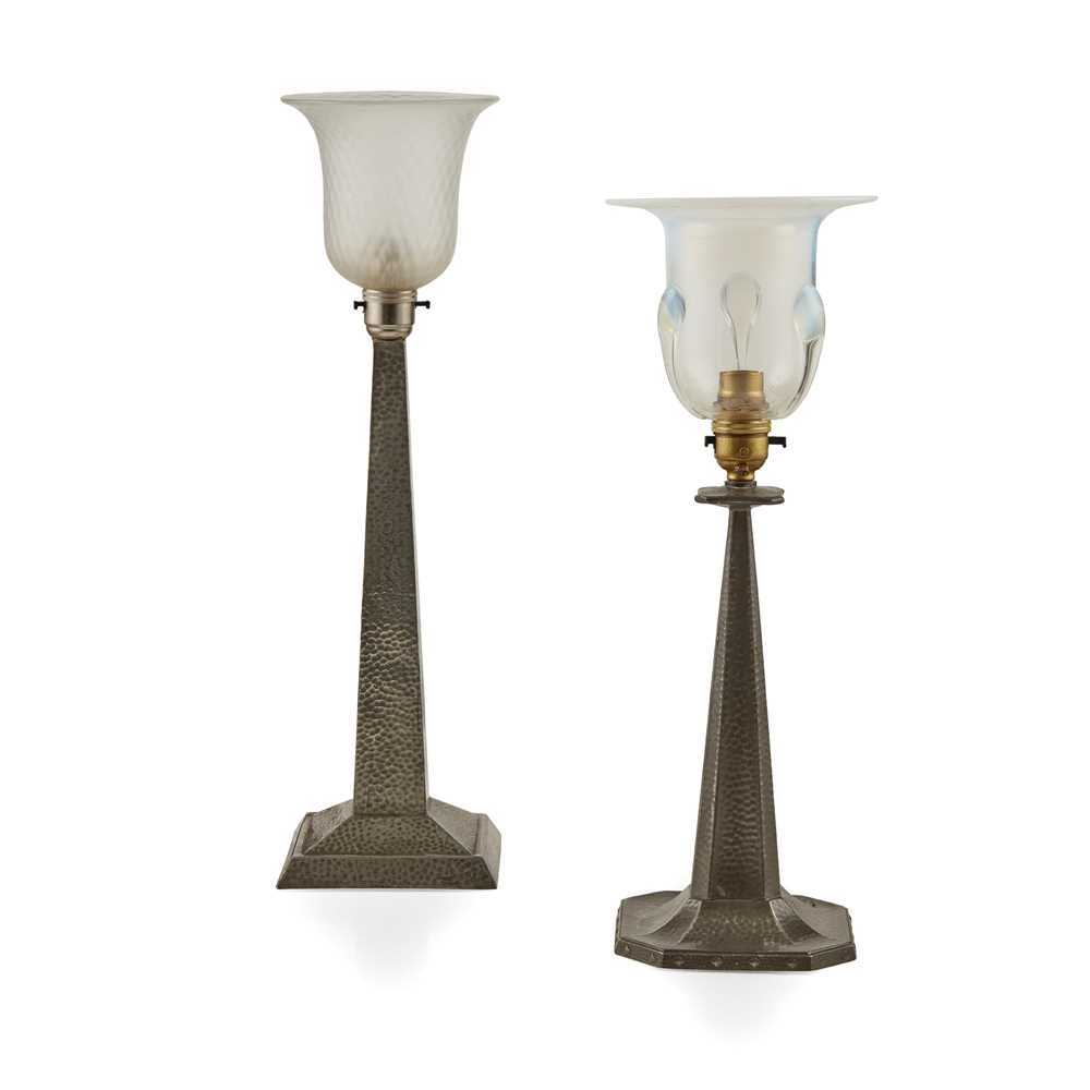 ENGLISH GROUP OF THREE TABLE LAMPS  2ccfb8