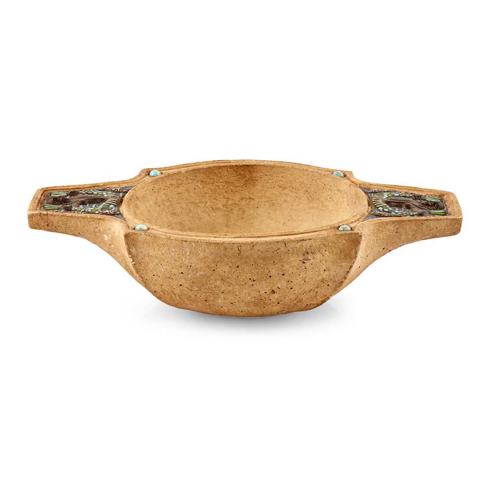 SCANDINAVIAN
TWIN-HANDLED BOWL, CIRCA