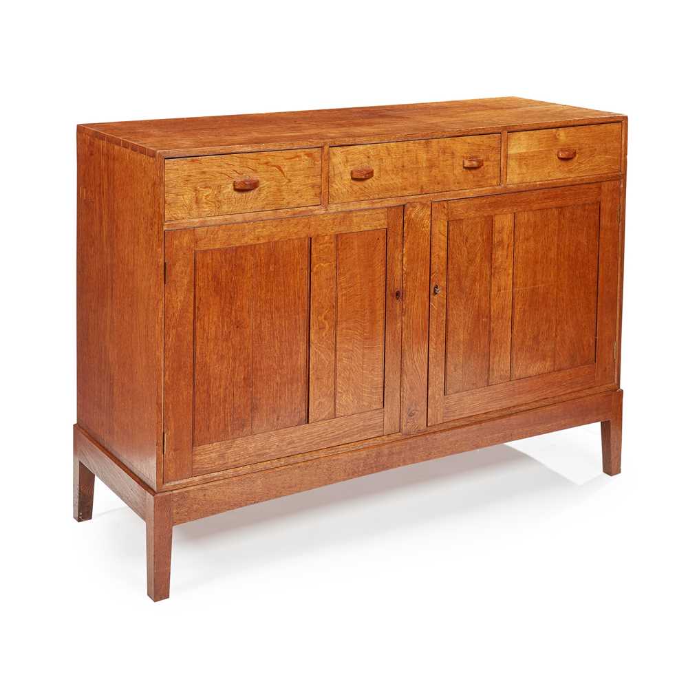 COTSWOLD SCHOOL SIDEBOARD CIRCA 2cd0df