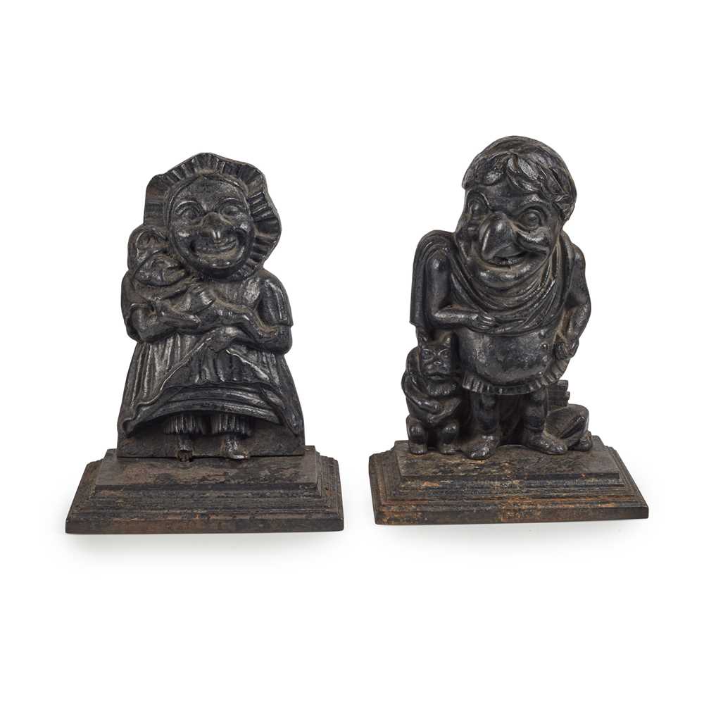 PUNCH AND JUDY CAST IRON DOOR STOPS LATE 2cd105