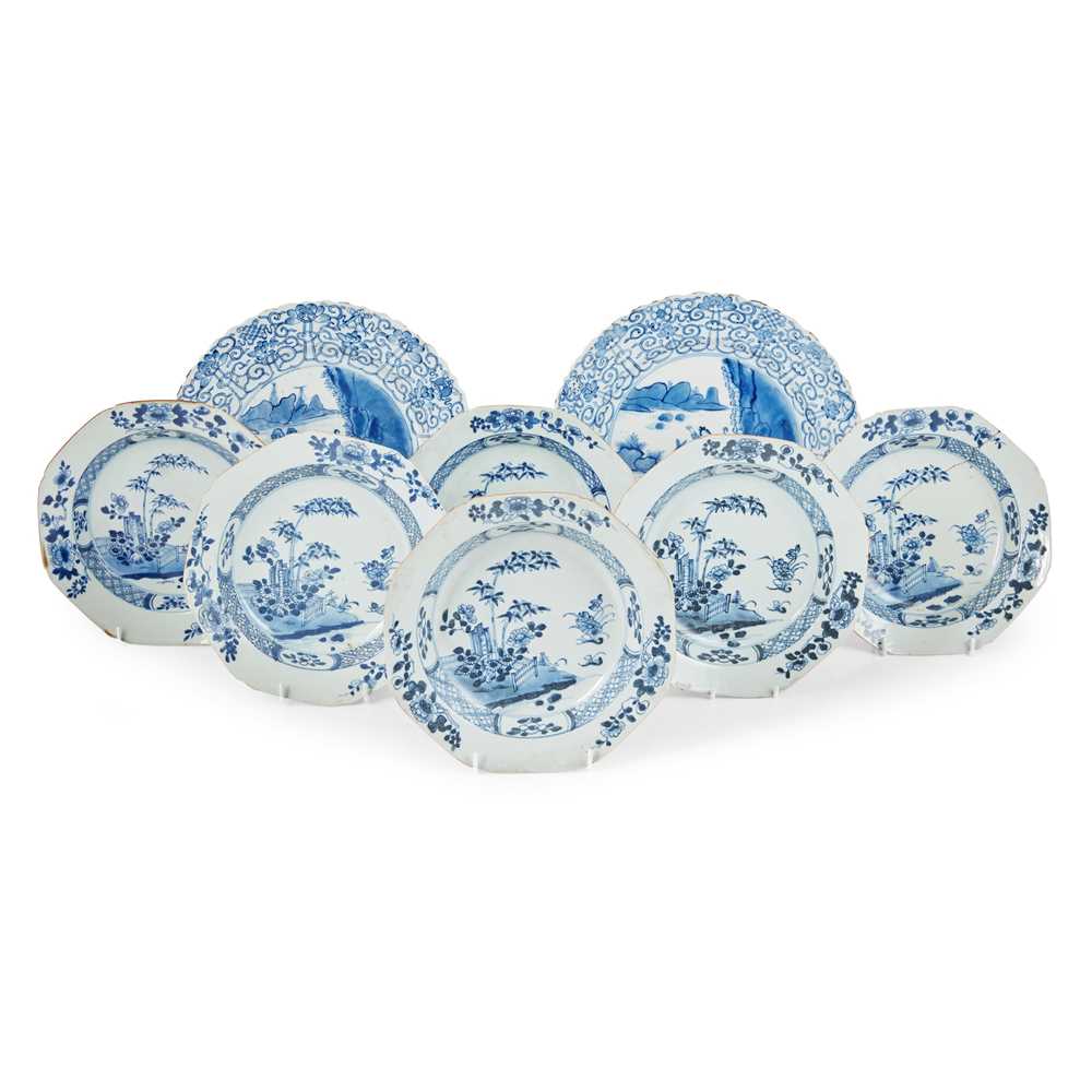 GROUP OF EIGHT BLUE AND WHITE PLATES QING 2cd2f4
