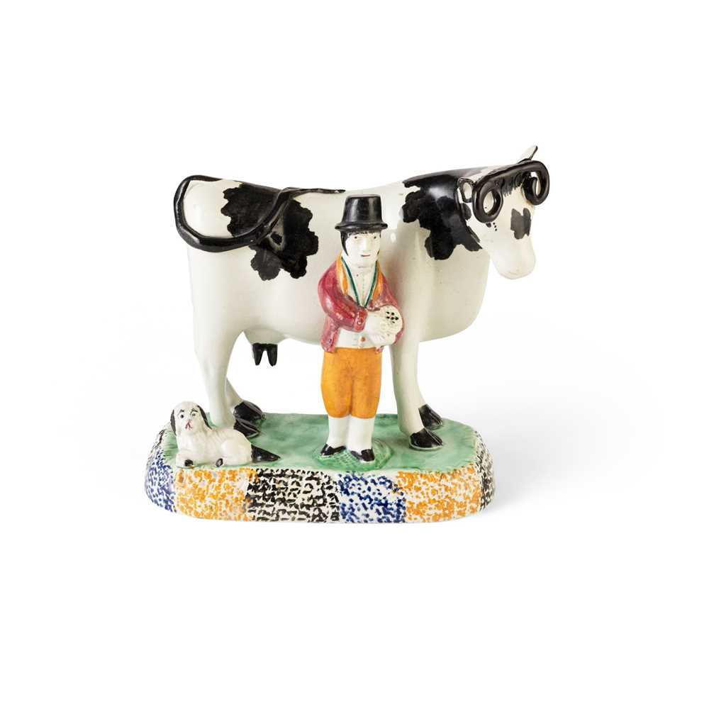 YORKSHIRE POTTERY PRATTWARE COW 2cd4a3