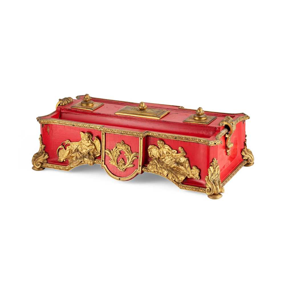 REGENCY RED LACQUER AND ORMOLU 2cd4a7