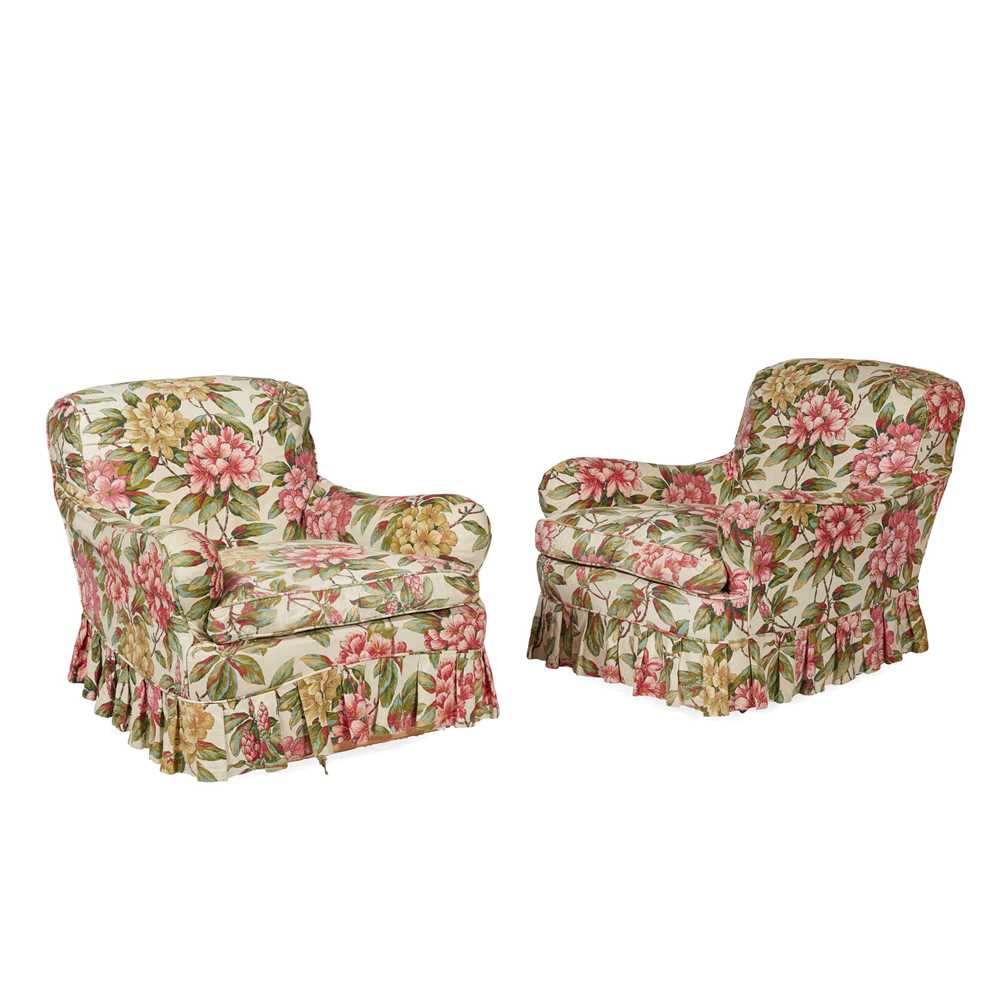 PAIR OF HOWARD STYLE UPHOLSTERED 2cd4ed