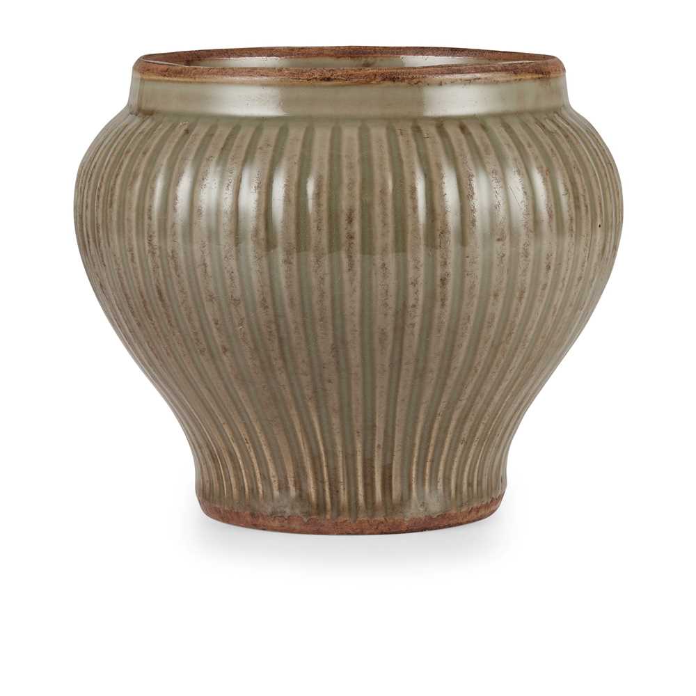 LONGQUAN CELADON RIBBED JAR MING 2cb580