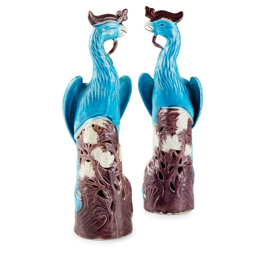 PAIR OF TURQUOISE AND AUBERGINE