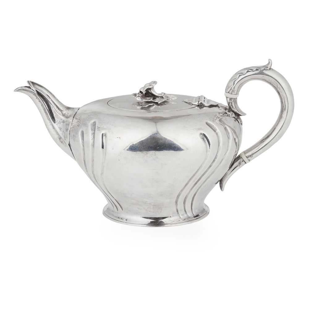 Y A VICTORIAN TEAPOT WC London 2cb7d9