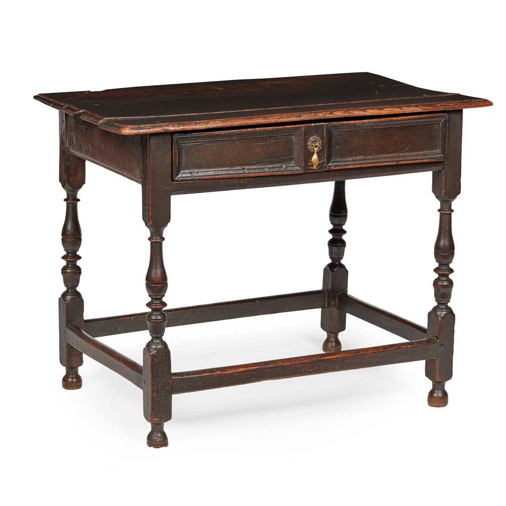 WILLIAM AND MARY OAK SIDE TABLE LATE 2cb9cc