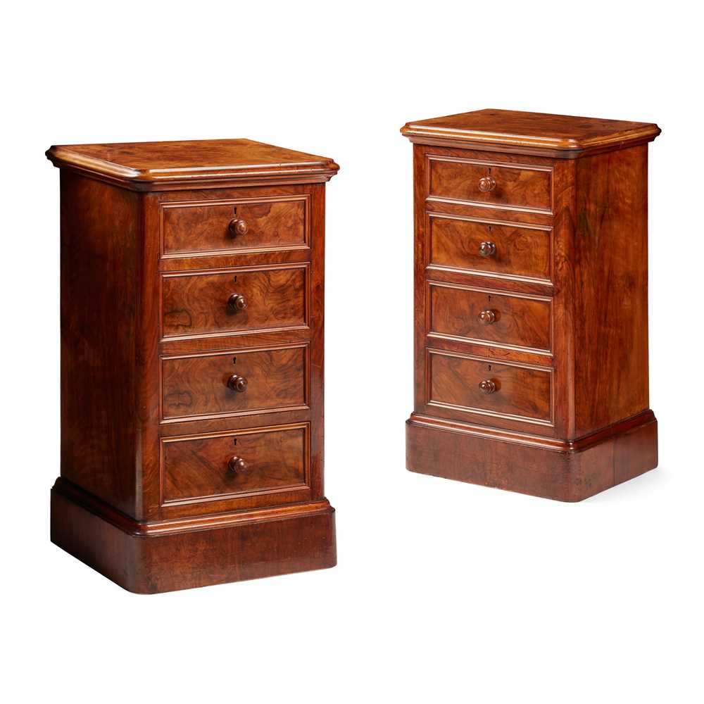 PAIR OF WALNUT BEDSIDE CHESTS
19TH