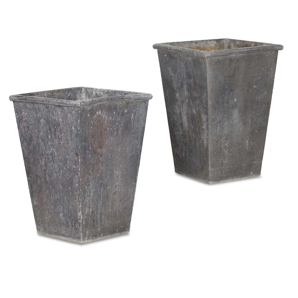 PAIR OF LARGE LEAD PLANTERS 20TH 2cbb19