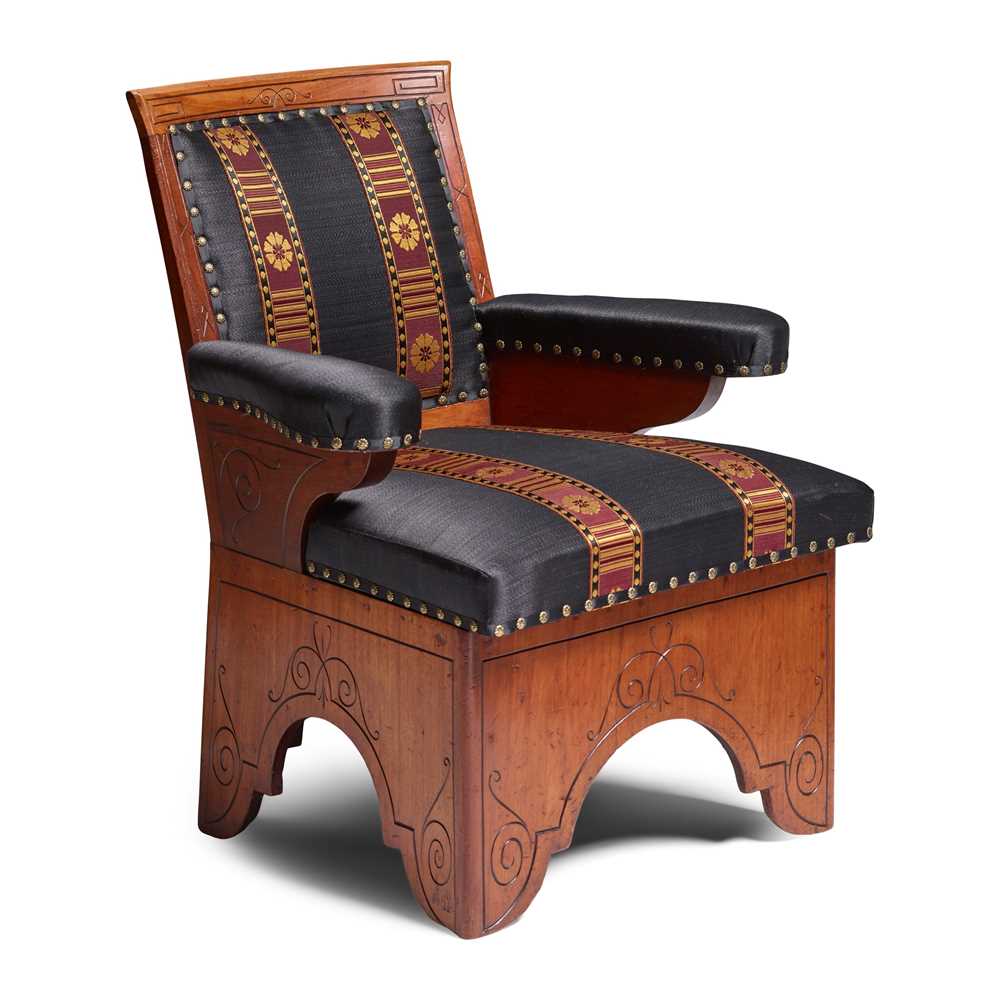 ENGLISH
ART FURNITURE ARMCHAIR,